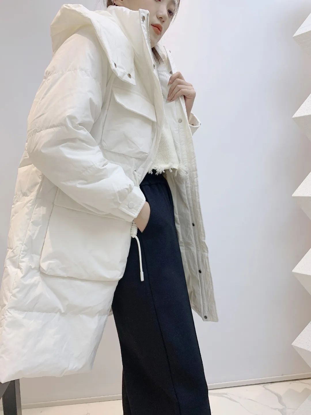 2022年冬季加厚保暖外套细腻柔暖闪耀暖暖的冬季漂亮女装