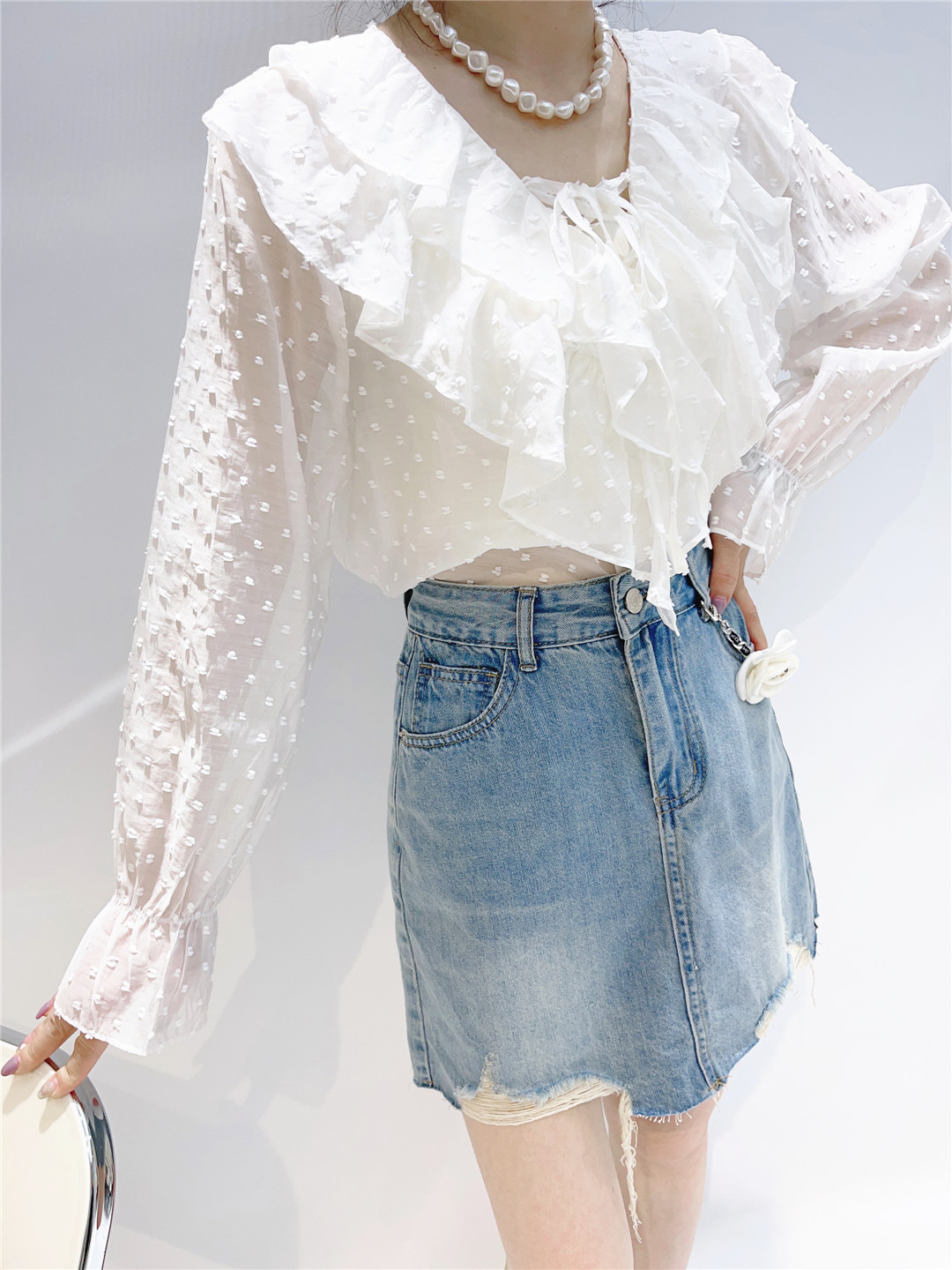 2023年色彩鲜艳风格千城女装多巴胺穿搭