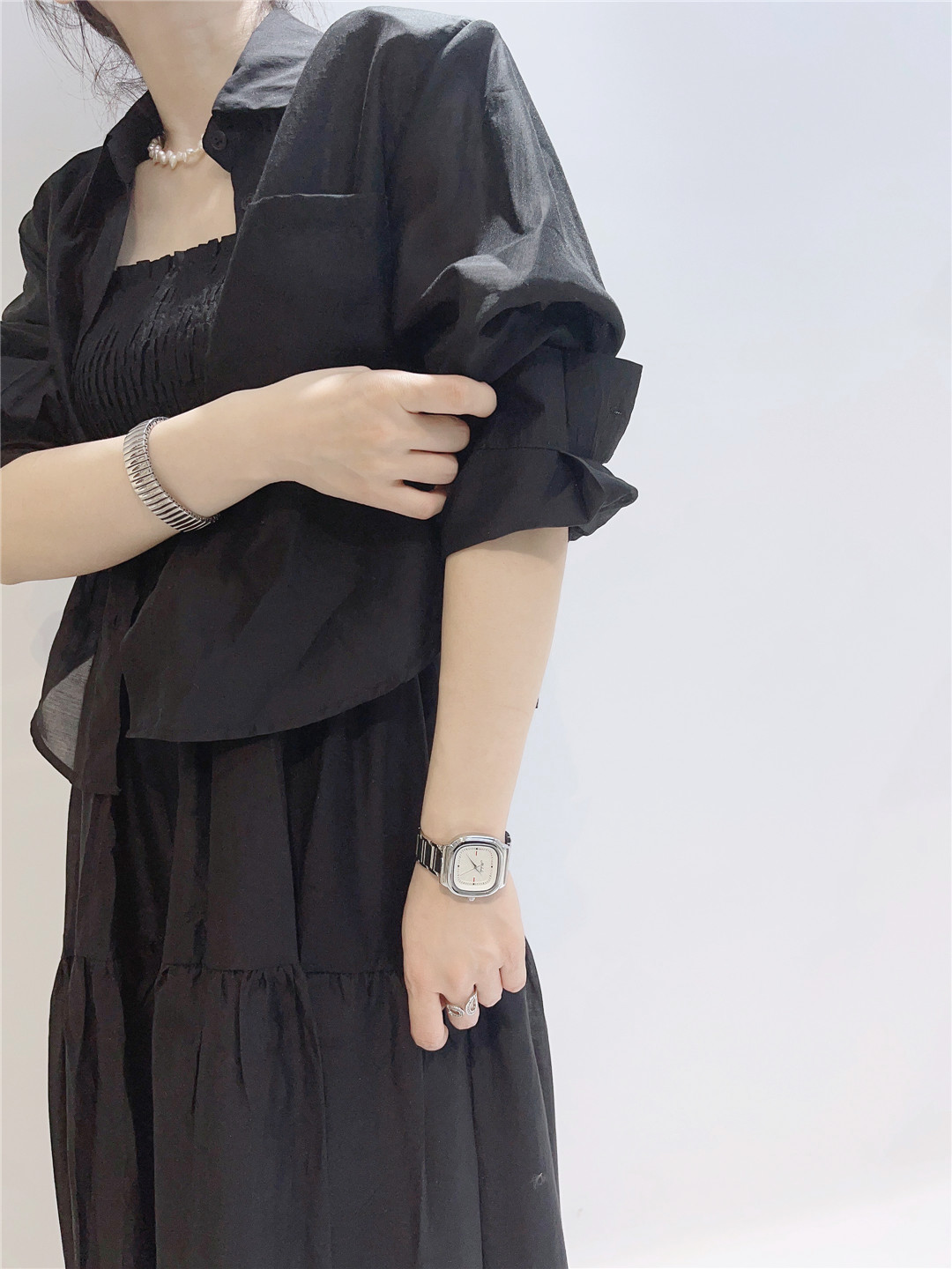 2023年色彩鲜艳风格千城女装多巴胺穿搭