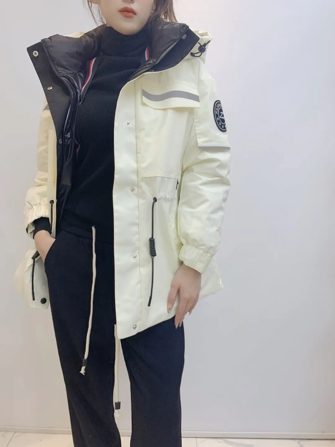 2022年冬季加厚保暖外套细腻柔暖闪耀暖暖的冬季漂亮女装