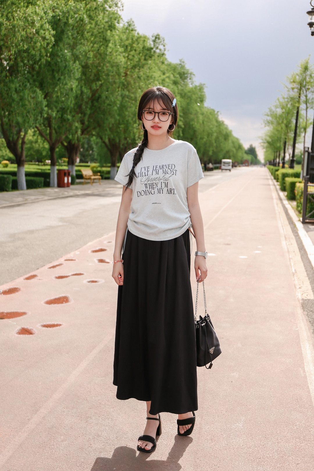 河北省秦皇岛市海港区新区千城时尚女装