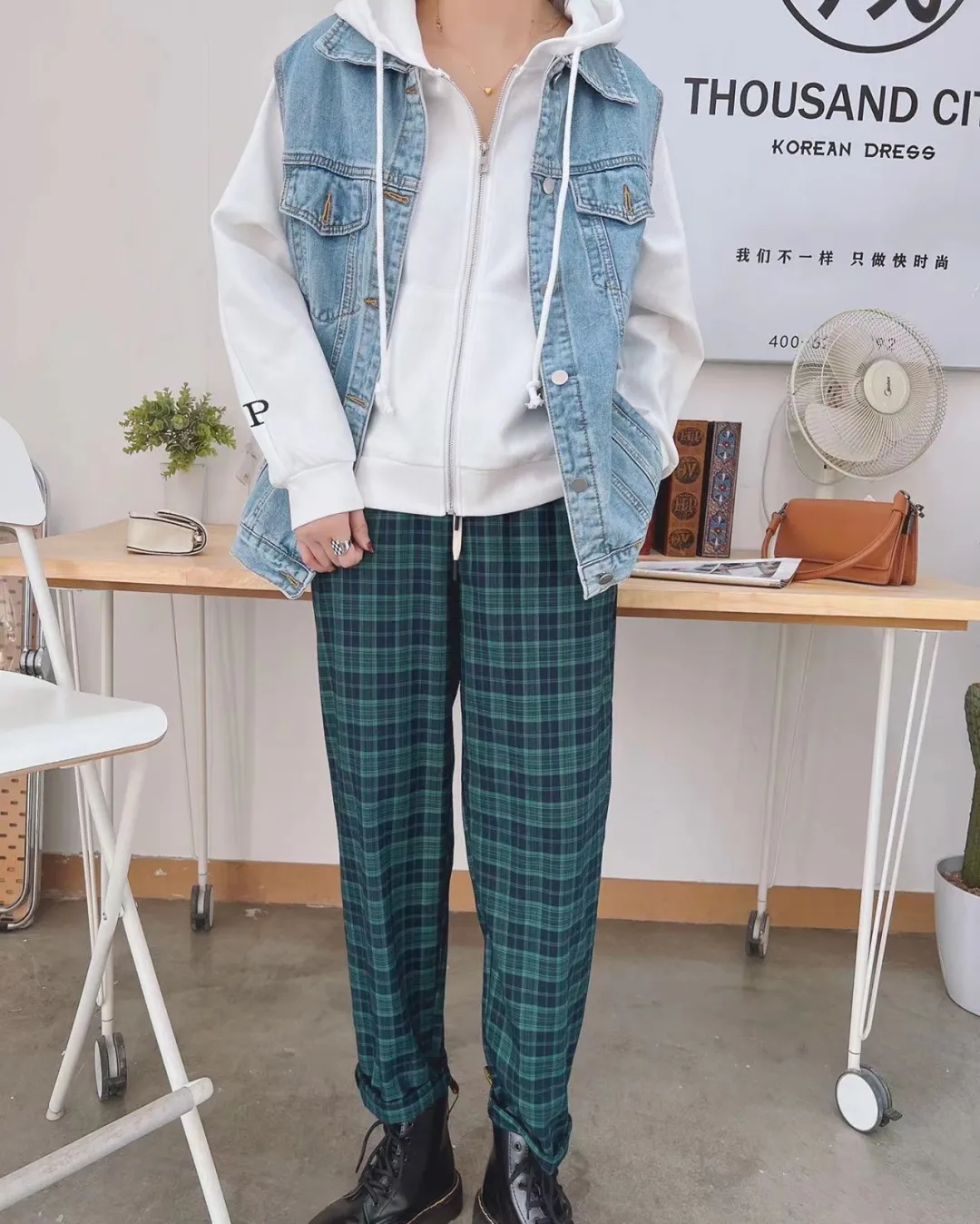 2022年早春系列新品时尚女装花样清新 别致新颖让你诗意盎然！