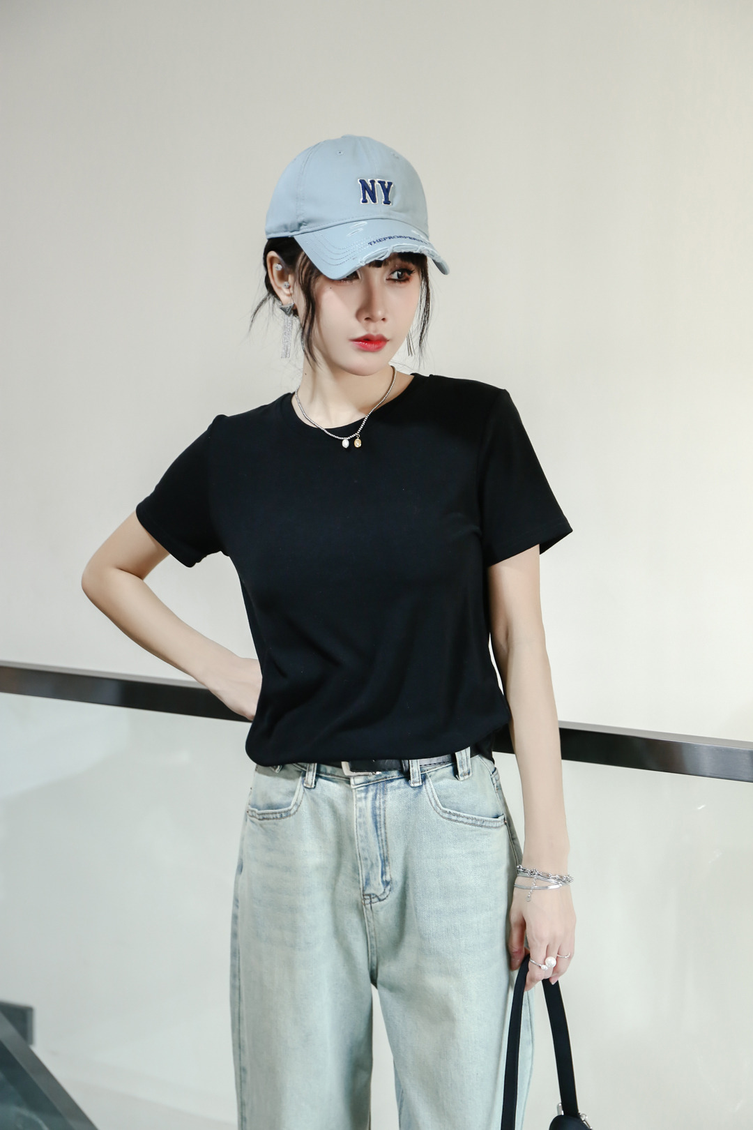 春季新款千城女装时尚穿搭犹如春风拂面