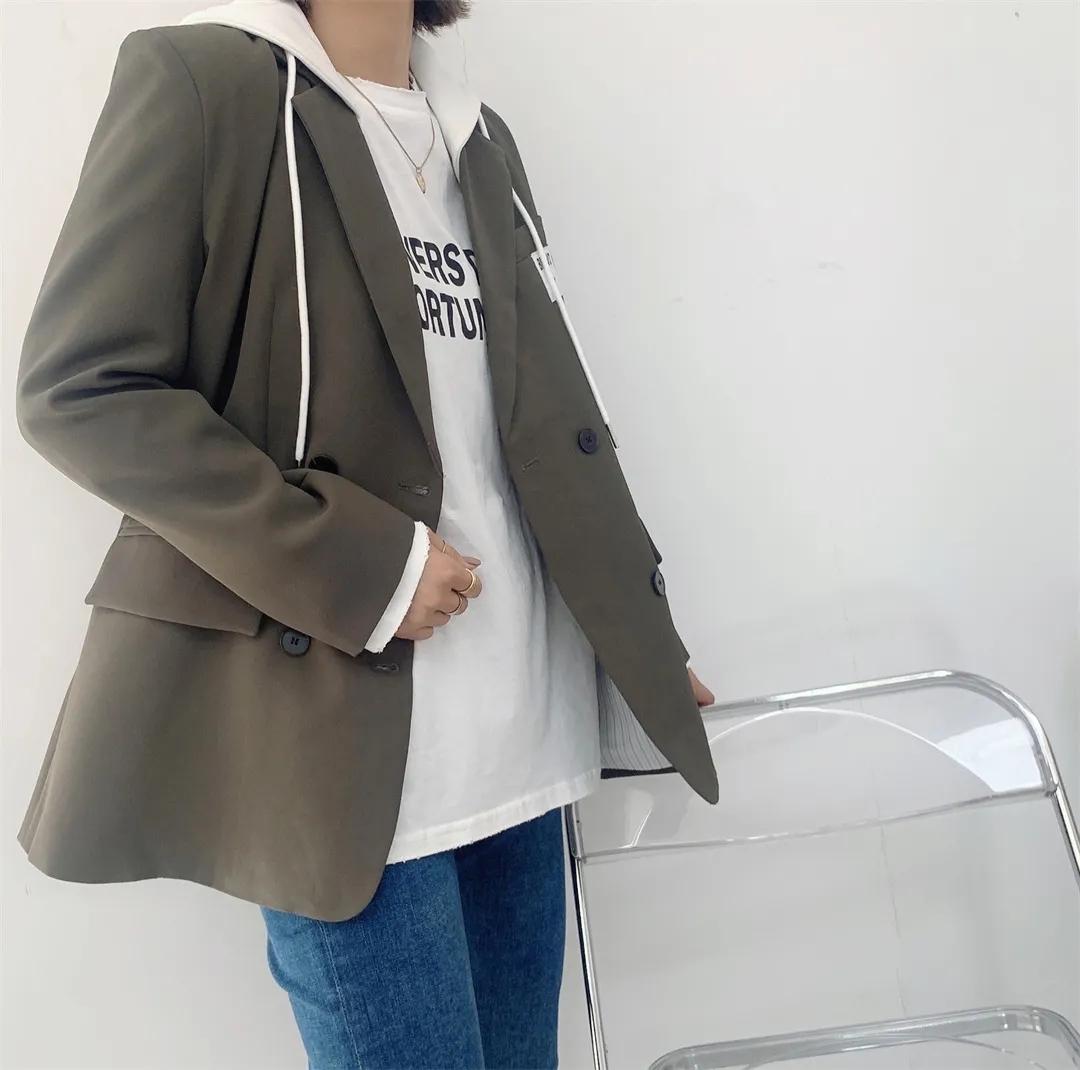 2021年时尚新款长款风衣穿搭_026.jpg