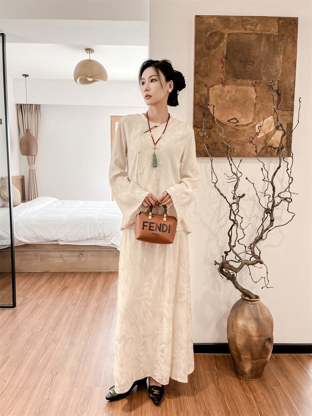 2024年春季新款白月女装王者风范华丽之韵宛若仙子下凡