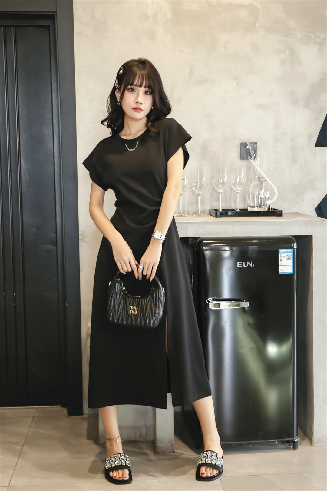 新潮趋势夏季千城时尚女装色彩款式流行