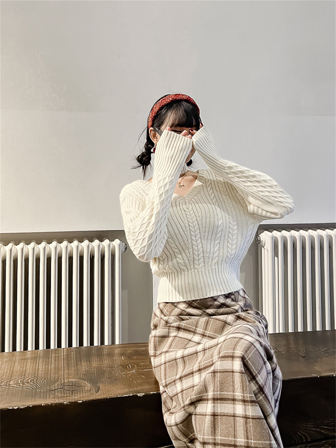 千城女装走秀展现都市女性的优雅与魅力