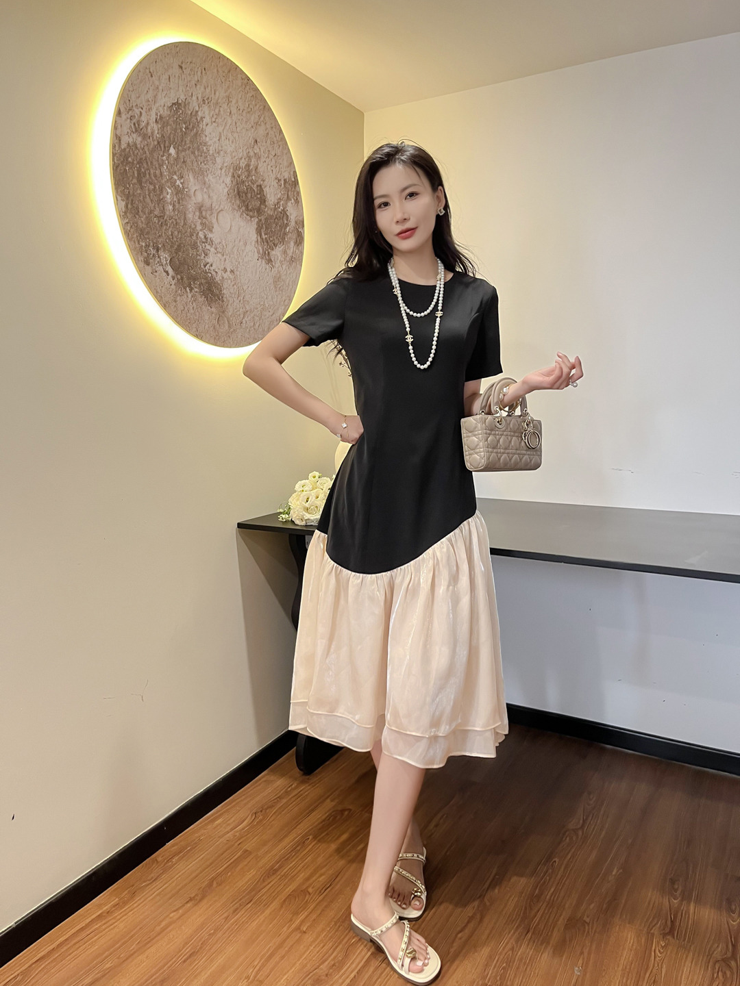 哈尔滨都市女性特色女装搭配的魅力展现