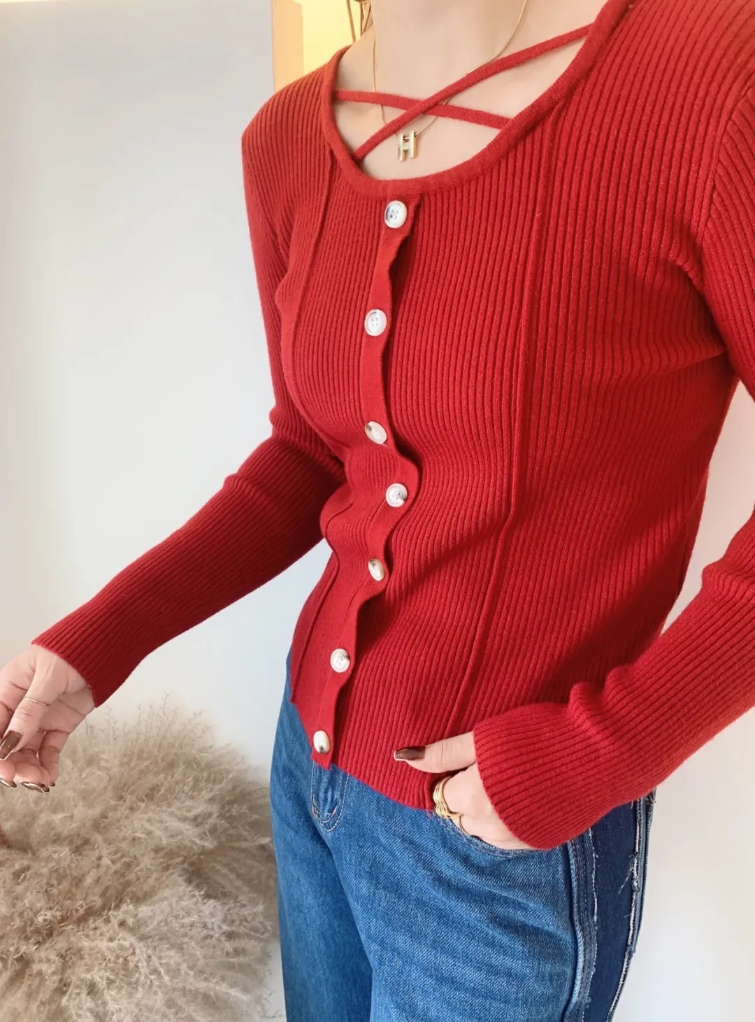 这十多款高端大气上档次的时尚女装 让你随时保持漂亮的姿态！