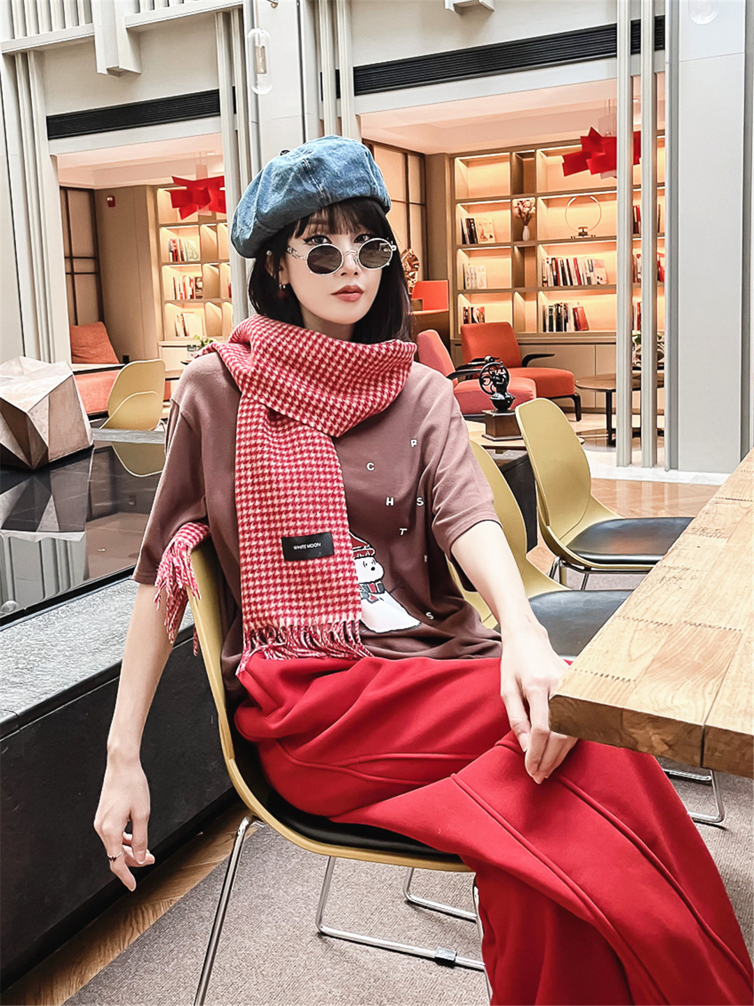 千城品牌女装设计师圣诞节新款时尚穿搭