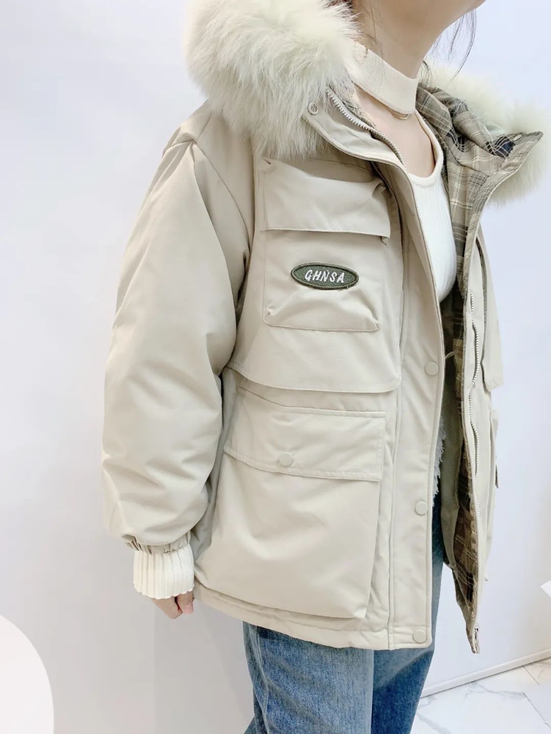 最新款式时尚穿搭