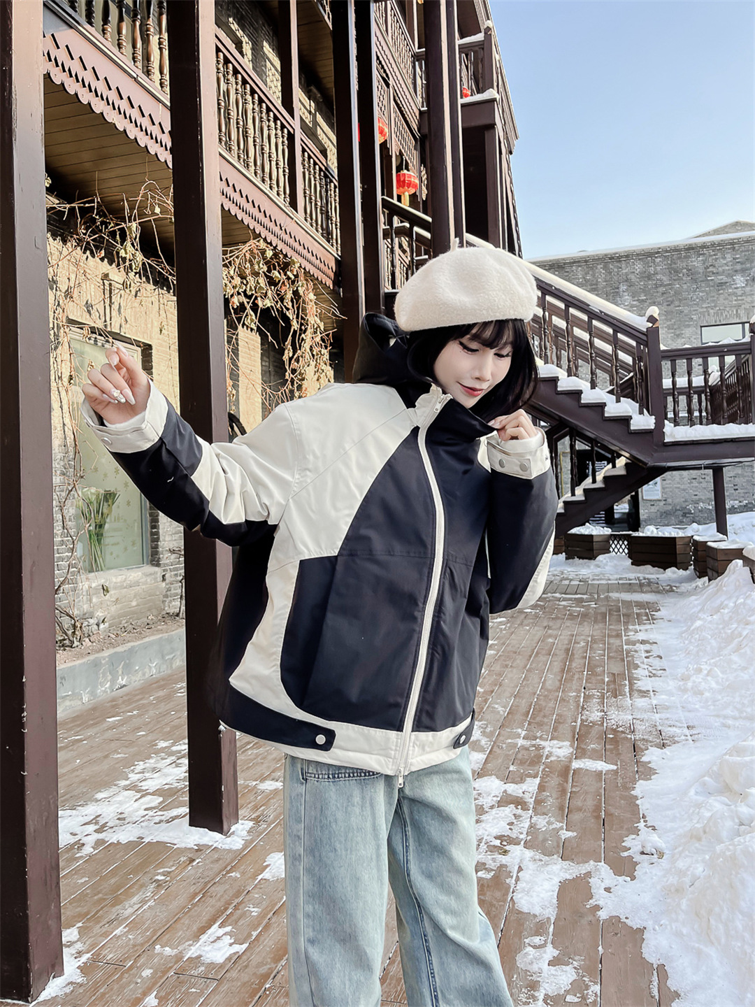 寒冷的冬季带来色彩斑斓的时尚千城女装的风采