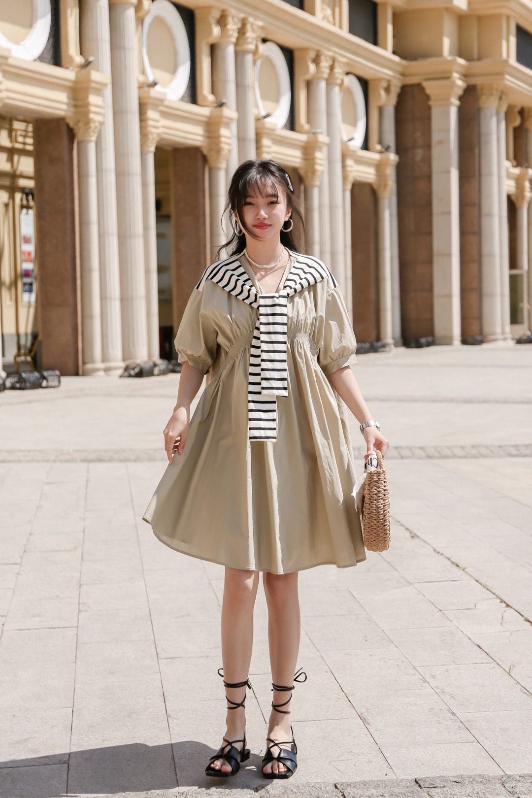 河北省秦皇岛市海港区新区千城时尚女装