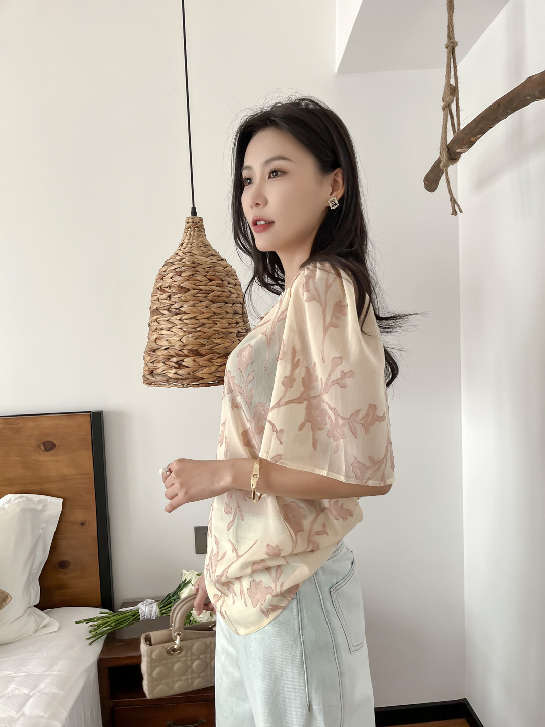 哈尔滨都市女性特色女装搭配的魅力展现