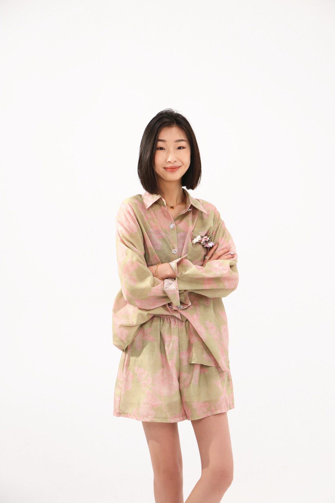 2024年我爱你节日白月时尚女装新款搭配