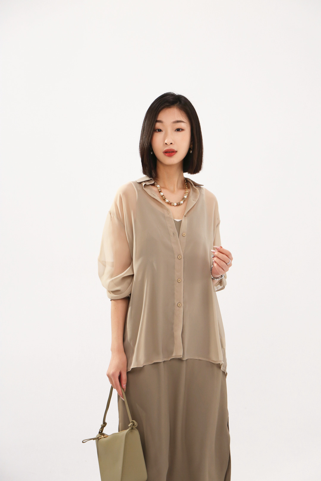 2024年我爱你节日白月时尚女装新款搭配