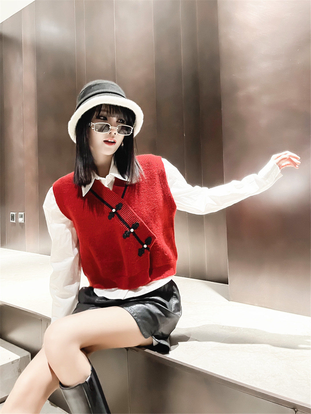 千城品牌女装设计师圣诞节新款时尚穿搭