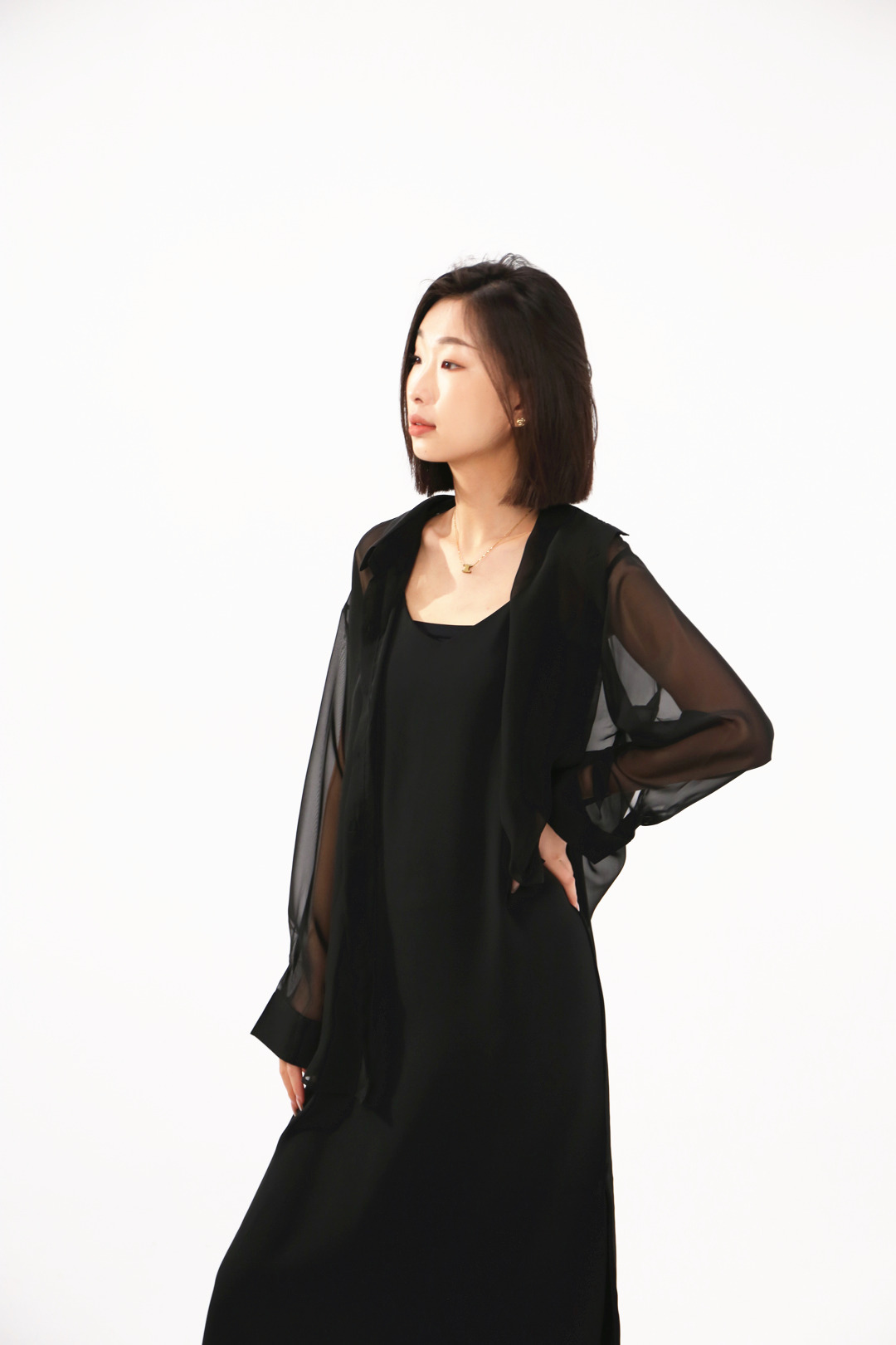 2024年我爱你节日白月时尚女装新款搭配