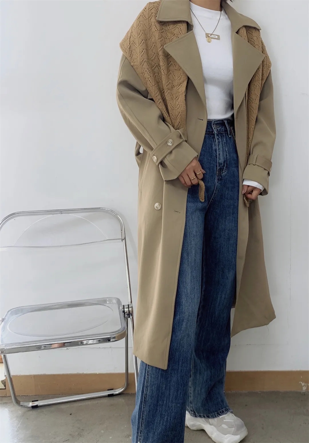 2021年时尚新款长款风衣穿搭_024.jpg