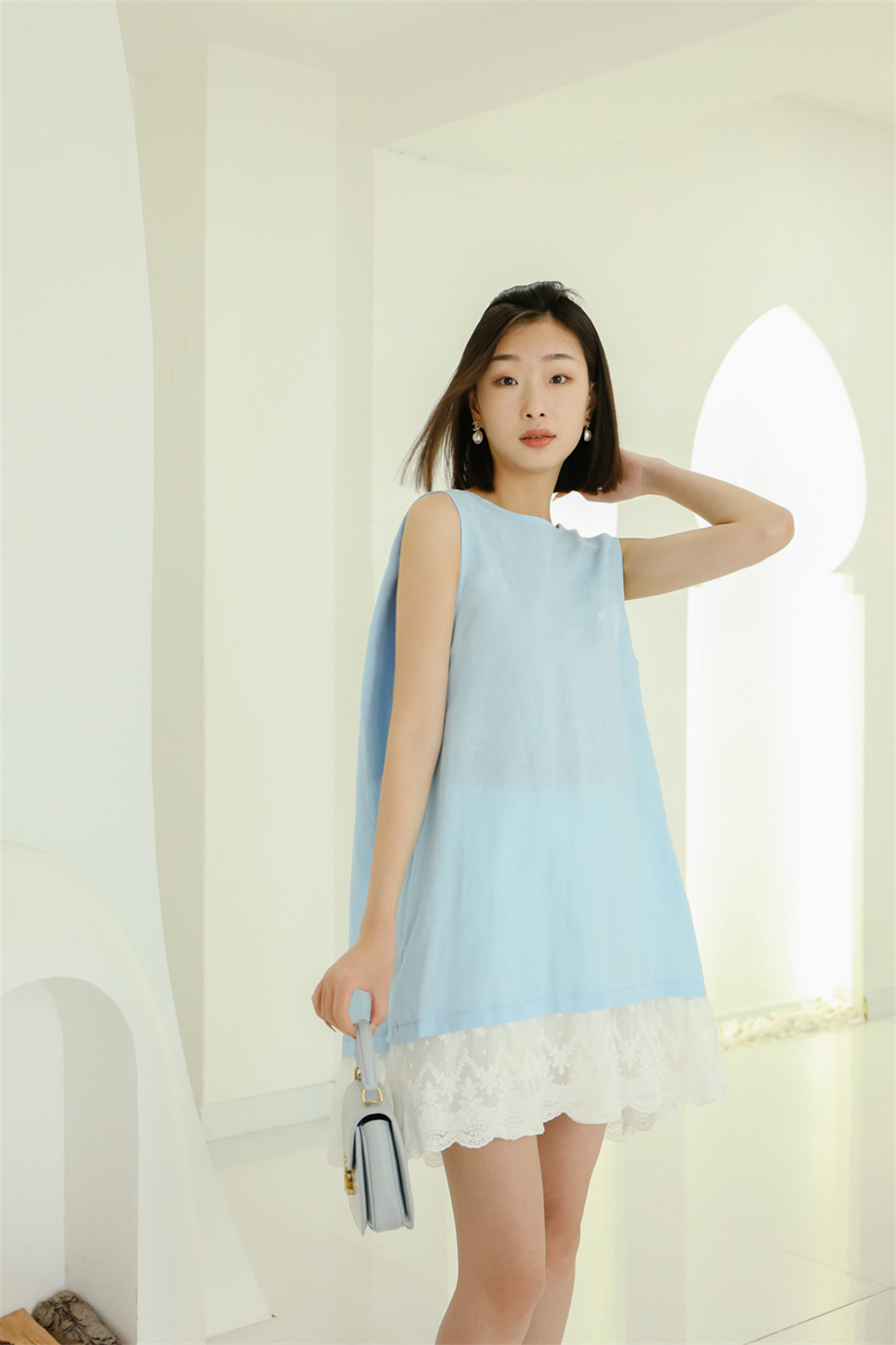 佳木斯市同江市通江街安捷小区白月女装