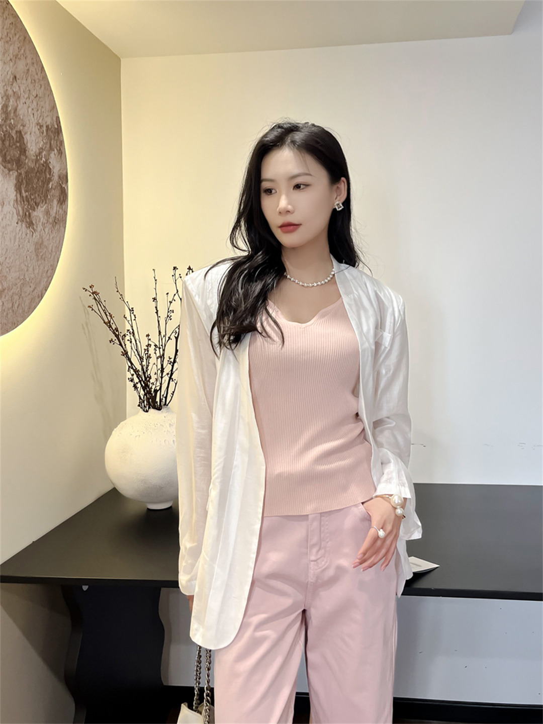 哈尔滨都市女性特色女装搭配的魅力展现