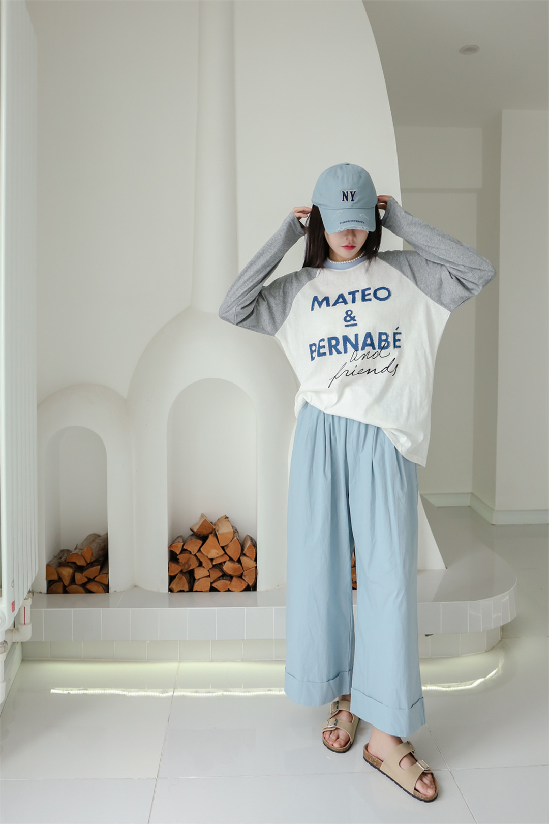 保定市莲池区青年路步行街时尚千城女装店