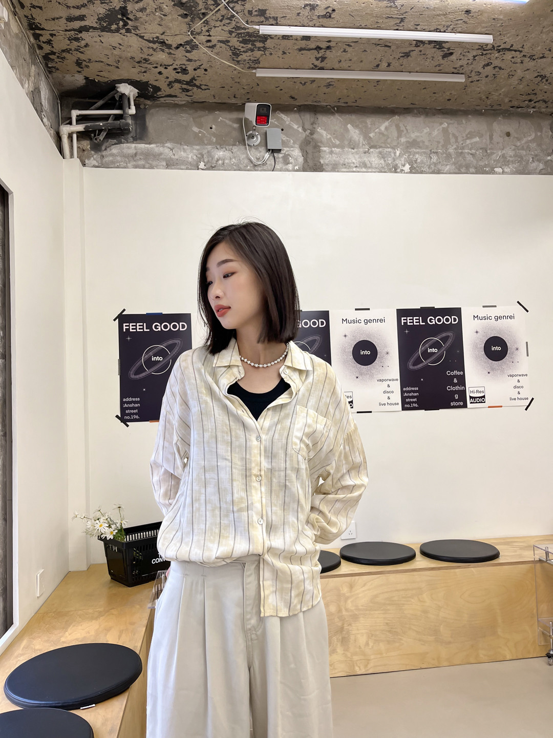 沈阳市沈河区文化路万达广场白月女装店