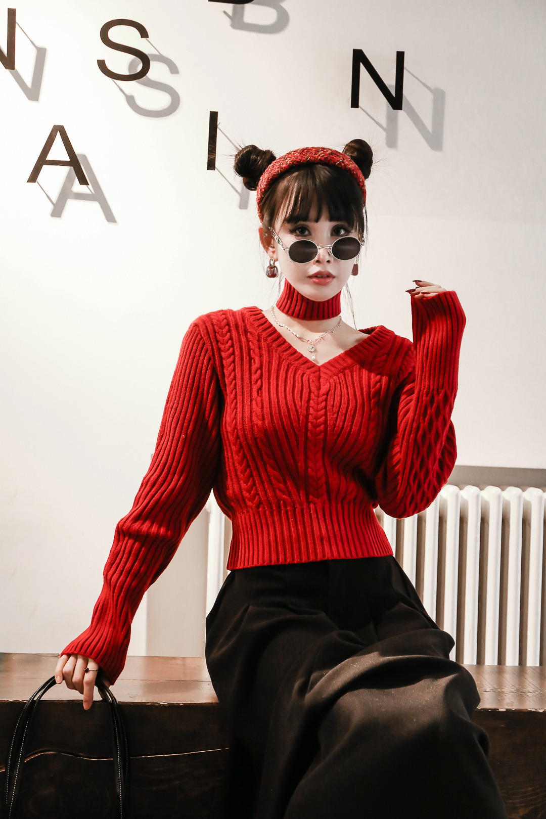 千城女装走秀展现都市女性的优雅与魅力