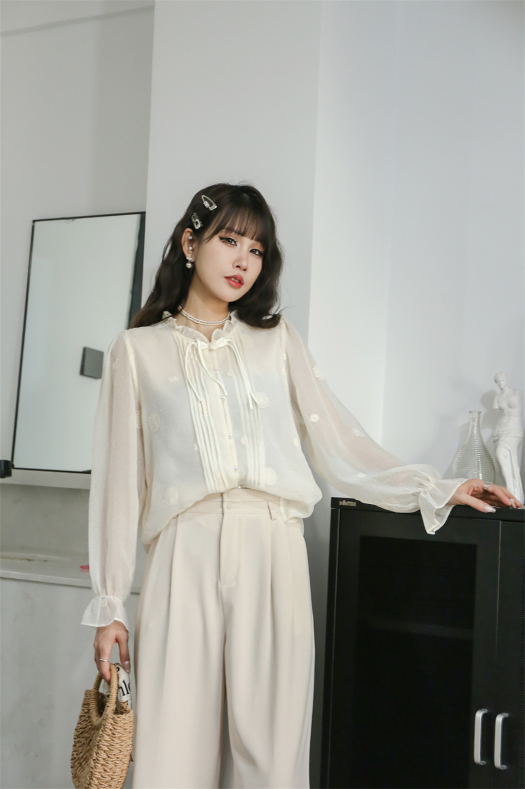 解构哈尔滨都市女性时尚穿搭的独特魅力